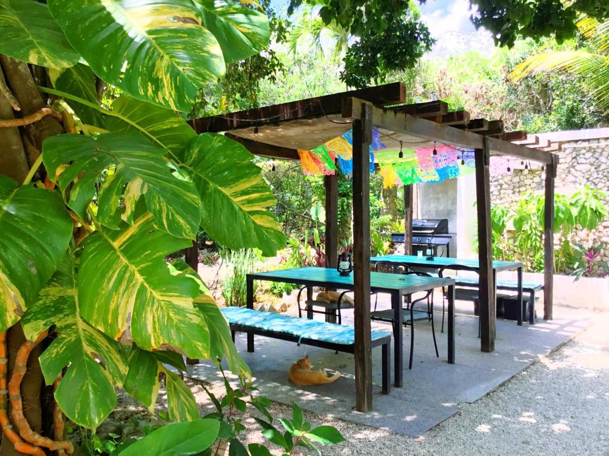 Camp Akumal - Hosted Family Bungalows Экстерьер фото